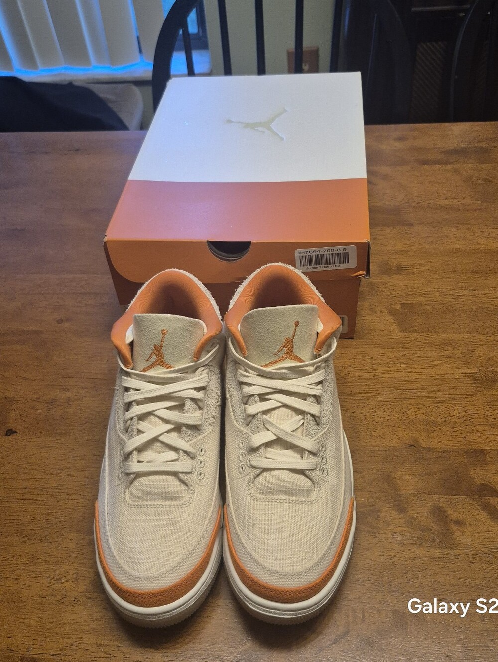 Womens  Retro Style White & Orange Sneakers
